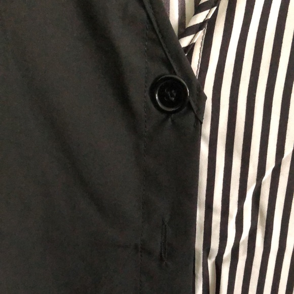 NWOT BLACK AND WHITE BLOUSE - Picture 2 of 6